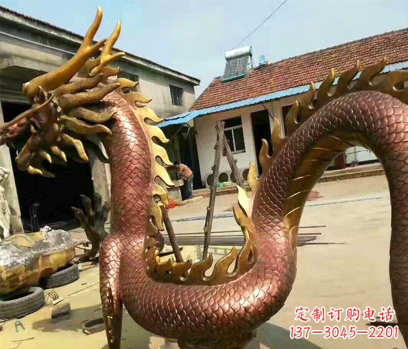 绵阳古典精致巨龙铜雕