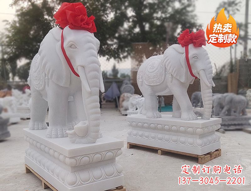 绵阳白色石雕大象卷鼻子