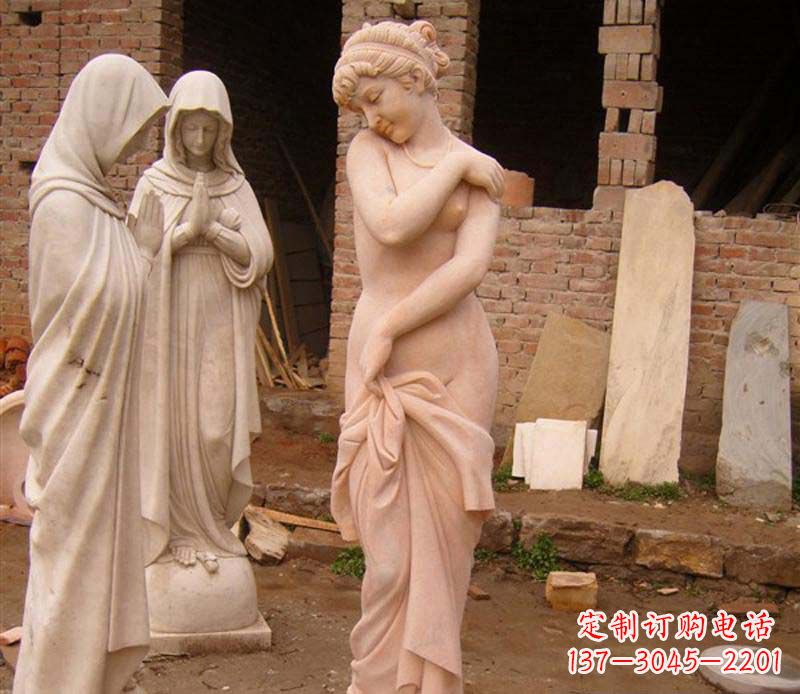 绵阳美丽的女人雕塑