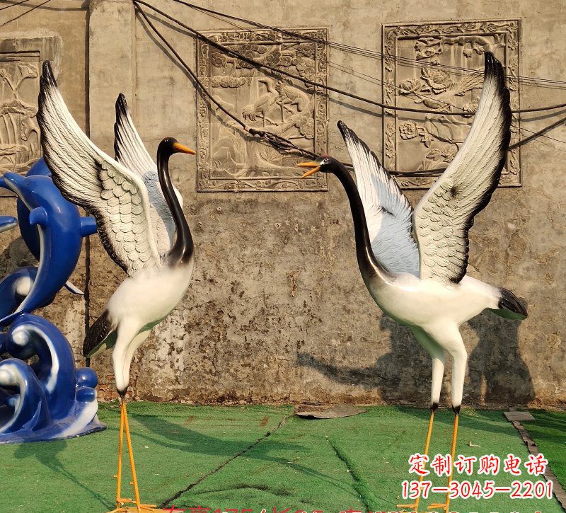 绵阳仙鹤雕塑玻璃钢的艺术之美