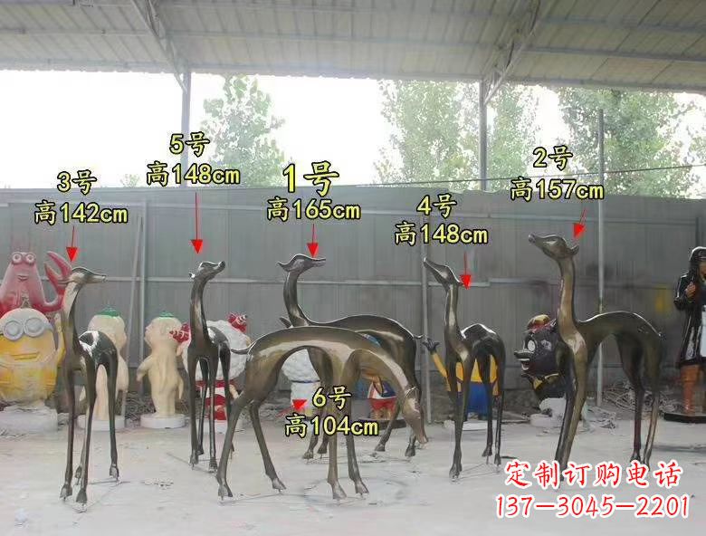 绵阳玻璃钢仿铜小鹿雕塑精美绝伦