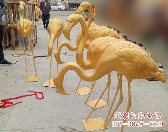 绵阳火烈鸟雕塑仿铜雕塑的精美杰作