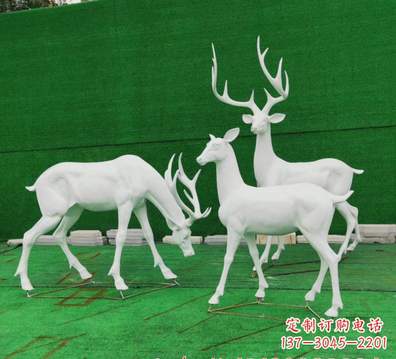 绵阳玻璃钢鹿群雕塑
