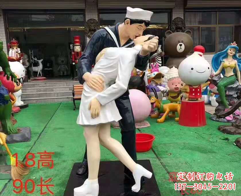 绵阳玻璃钢情侣雕塑——浪漫婚庆景观