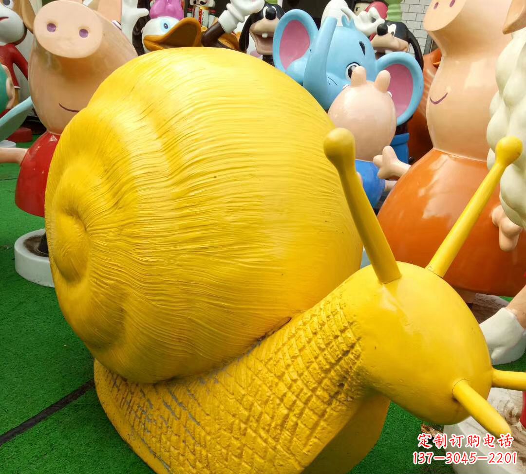 绵阳玻璃钢制蜗牛雕塑——精致美观的公园景观