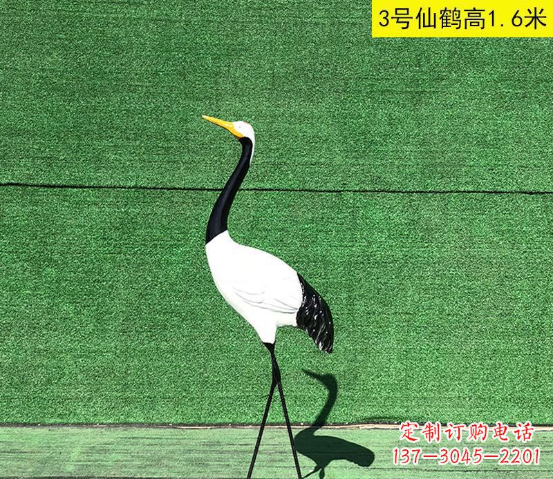 绵阳火烈鸟雕塑玻璃钢的艺术之美