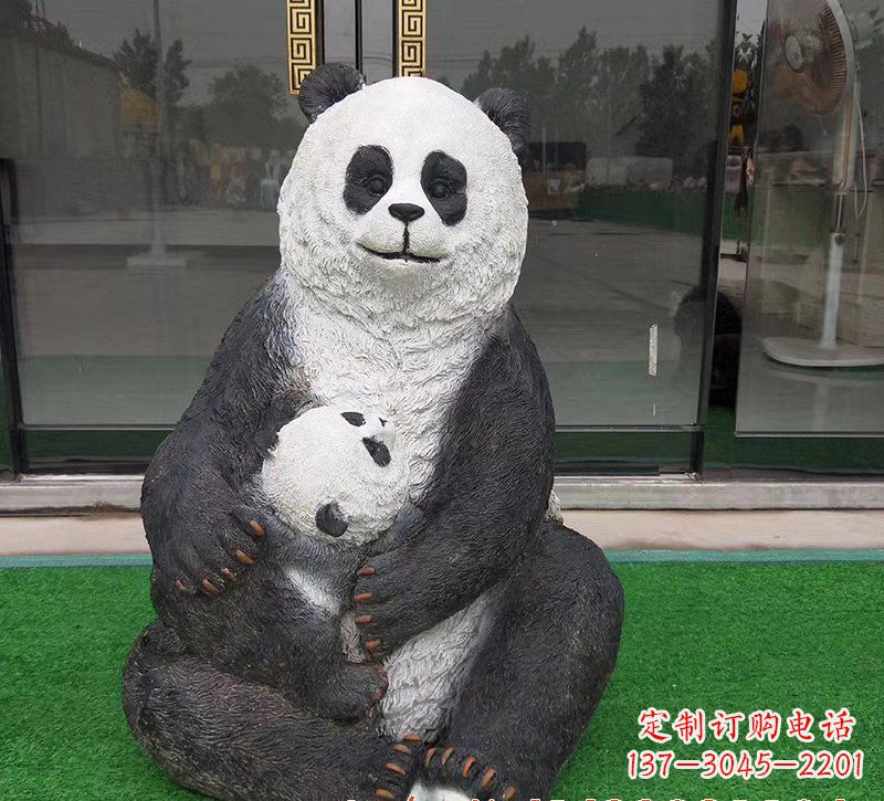 绵阳玻璃钢制熊猫雕塑——传承中华文化精髓
