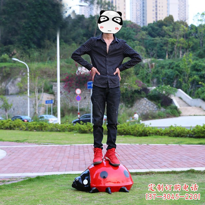 绵阳玻璃钢七星瓢虫雕塑艺术的精灵