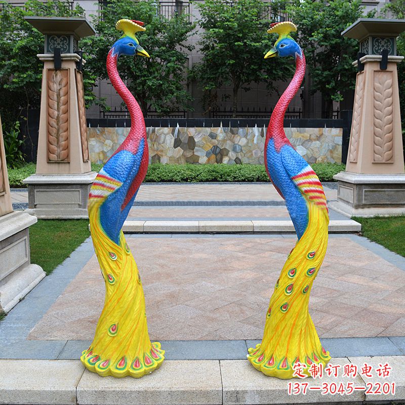 绵阳玻璃钢制精美孔雀雕塑
