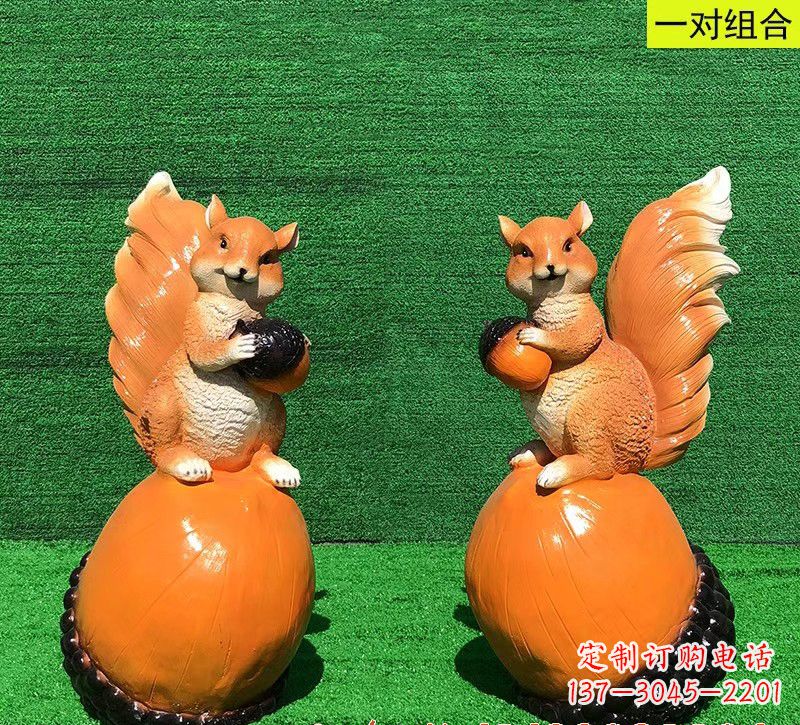 绵阳玻璃钢松鼠雕塑艺术精品