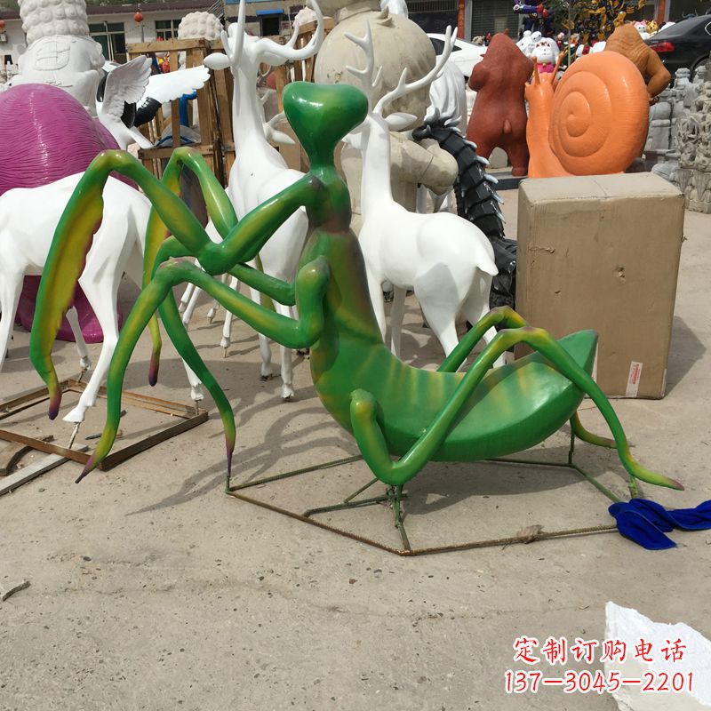 绵阳玻璃钢螳螂——把自然之美带入室内
