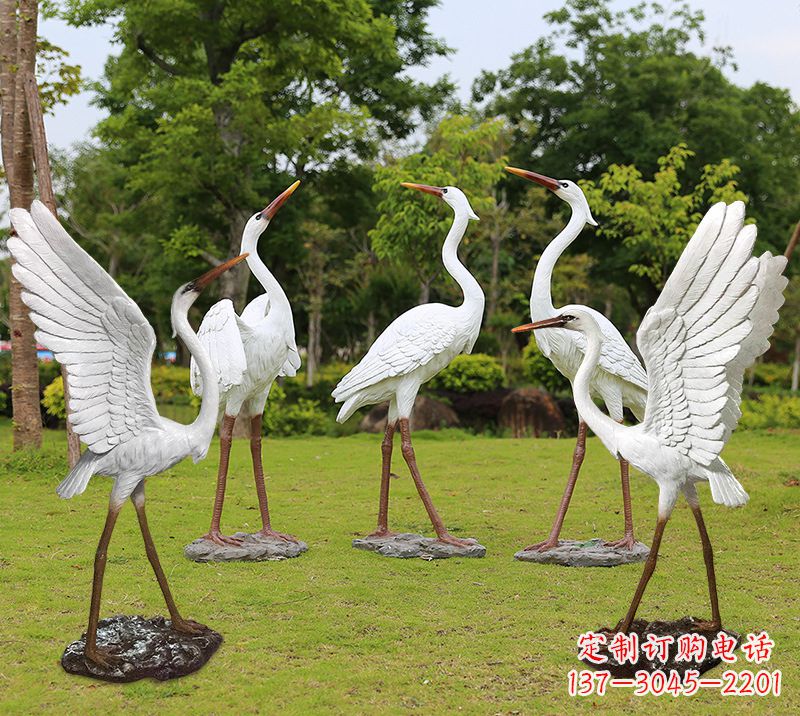 绵阳玻璃钢仙鹤传承传统文化的美丽雕塑
