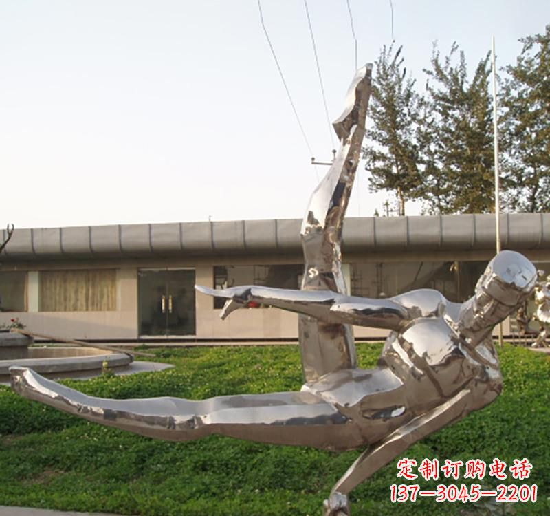 绵阳不锈钢马给人们带来激情和勇气