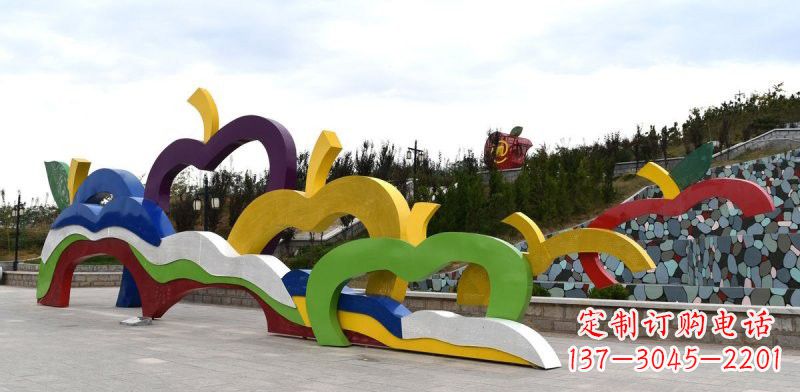 绵阳不锈钢彩色苹果雕塑