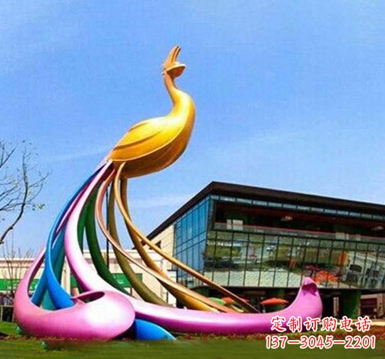 绵阳不锈钢彩色孔雀雕塑——美轮美奂的艺术精品