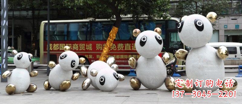 绵阳不锈钢熊猫雕塑——传承中国文化精髓