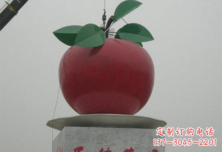 绵阳不锈钢城市大型苹果雕塑象征着城市繁荣