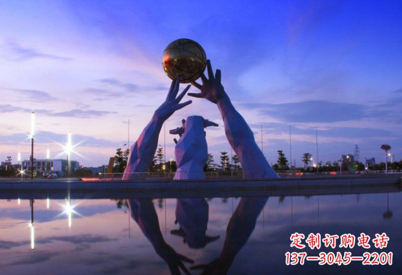 绵阳不锈钢城市的地球雕塑