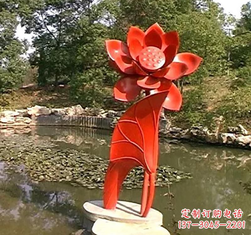 绵阳不锈钢荷花雕塑激发城市艺术灵感