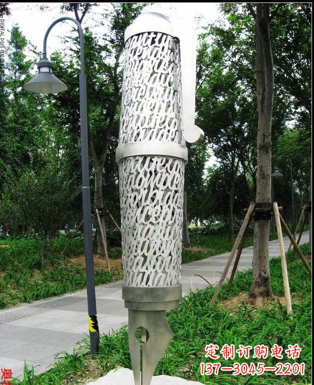 绵阳不锈钢钢笔雕塑艺术与科技的完美结合