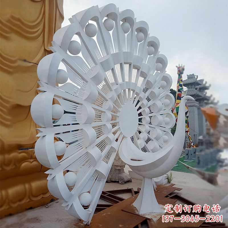 绵阳不锈钢孔雀雕塑精美雕刻的艺术精品