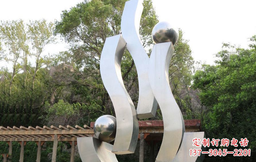 绵阳不锈钢飘带雕塑美化小区景观