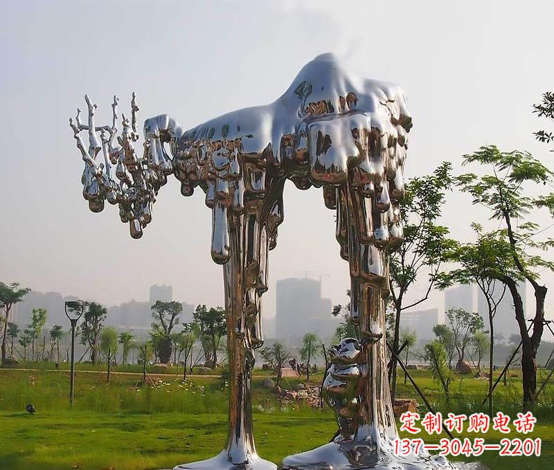 绵阳拱门雕塑以不锈钢点缀精美的艺术品