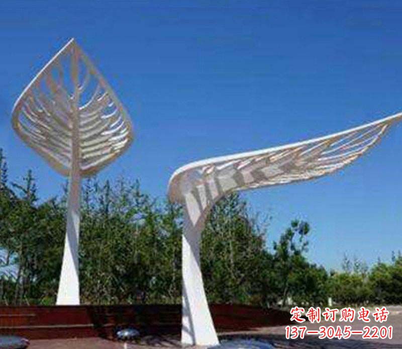 绵阳精美不锈钢树叶雕塑