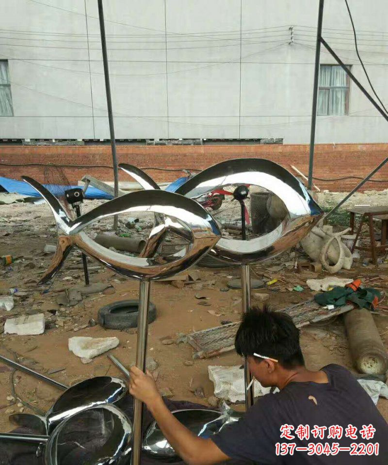 绵阳不锈钢动物雕塑