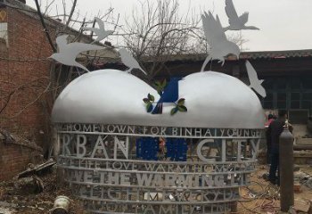 绵阳不锈钢爱心字母雕塑——象征着爱的礼物
