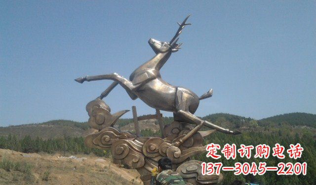 绵阳不锈钢动物雕塑——飞奔的鹿