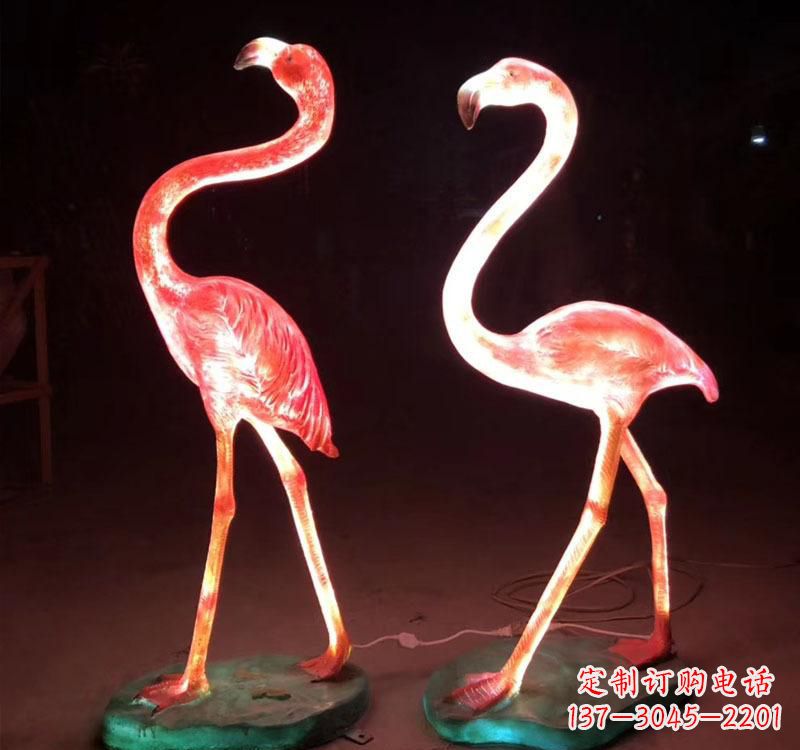 绵阳不锈钢火烈鸟绚丽多彩的艺术品