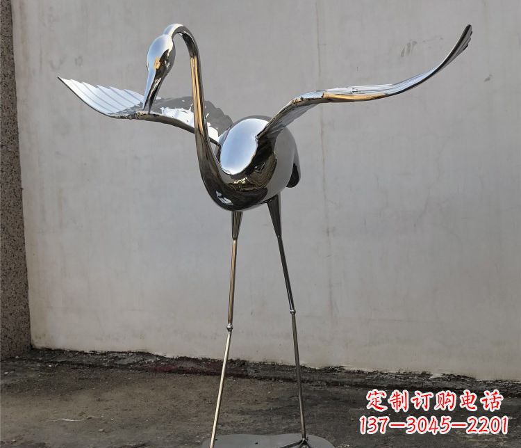 绵阳不锈钢锻造的丹顶鹤雕塑