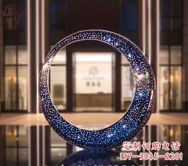 绵阳不锈钢发光月亮雕塑照亮夜空的梦幻之光
