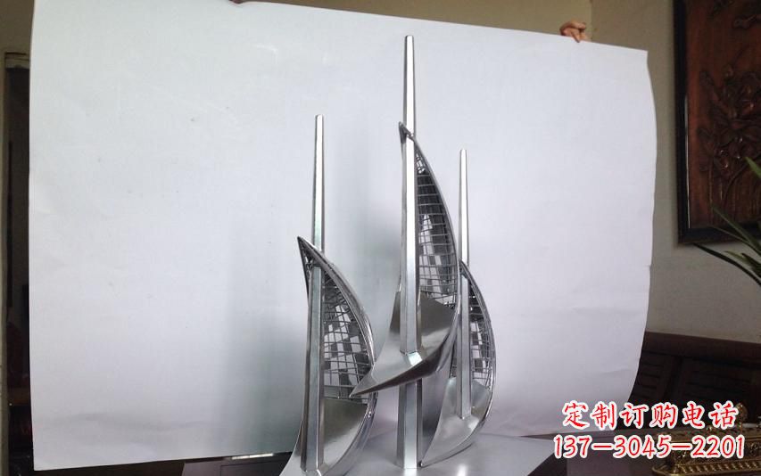 绵阳不锈钢帆船雕塑传承精神的象征