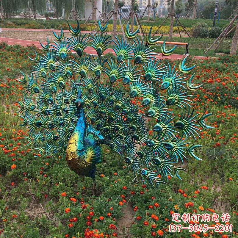 绵阳不锈钢仿真孔雀雕塑传承精美绝伦