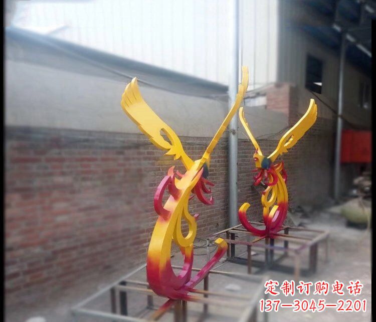 绵阳凤凰雕塑美化公园景观