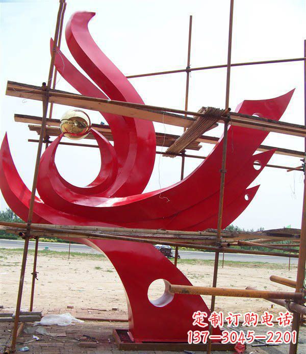 绵阳凤凰展翅高飞——不锈钢凤凰明珠广场景观雕塑