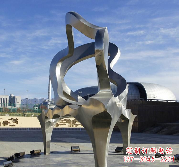 绵阳不锈钢钢琴雕塑让音乐穿越时空