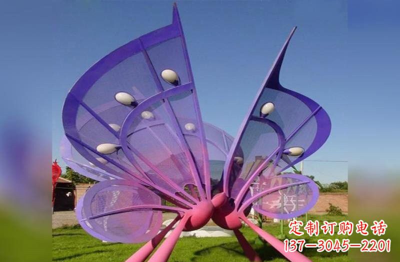 绵阳不锈钢公园彩色蝴蝶雕塑