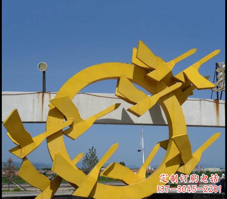 绵阳不锈钢大雁雕塑点缀公园美景