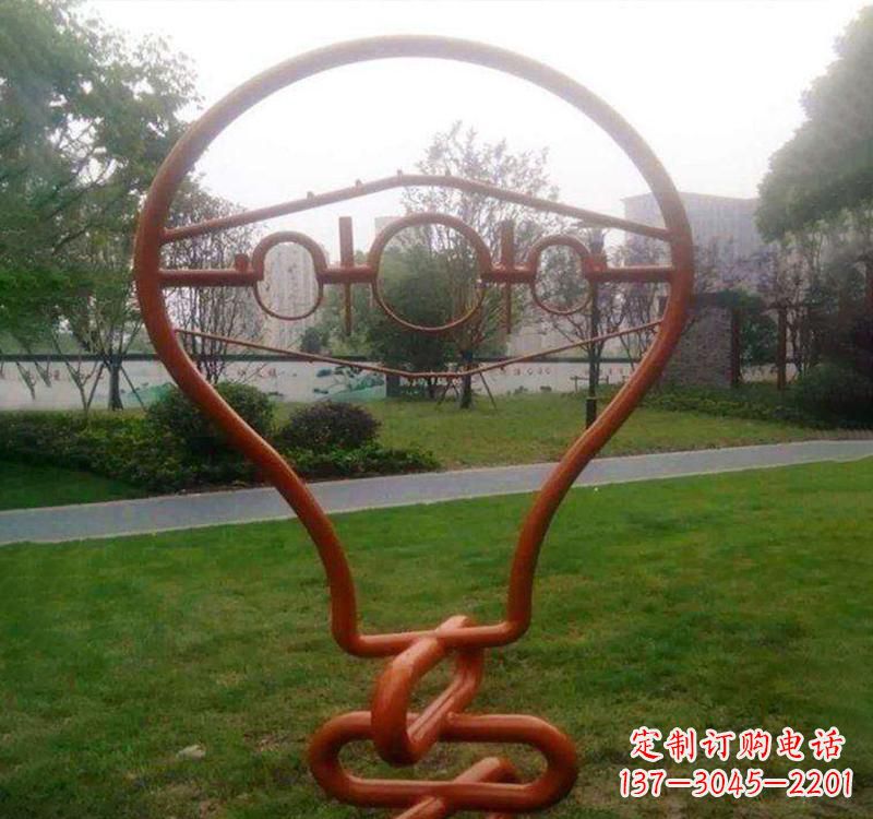 绵阳不锈钢灯泡雕塑点亮城市之美