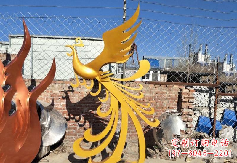 绵阳不锈钢凤凰雕塑——灿烂金色给予城市温暖