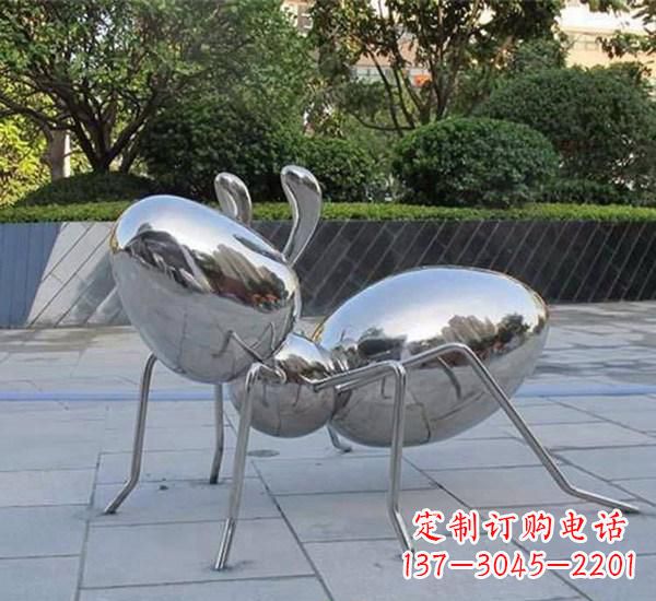绵阳不锈钢蚂蚁雕塑一座镜面公园的精美装点