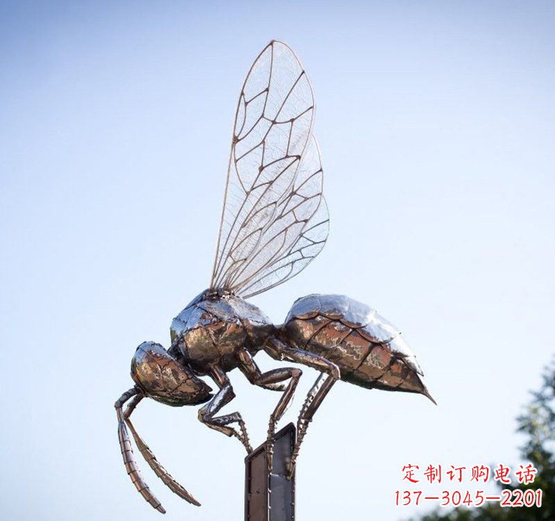 绵阳不锈钢公园蜜蜂雕塑精彩纷呈的自然之美