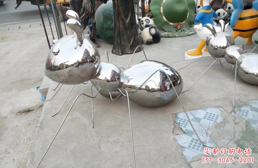 绵阳精致雕塑——不锈钢蚂蚁