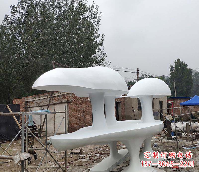 绵阳不锈钢蘑菇雕塑——美丽的艺术礼物