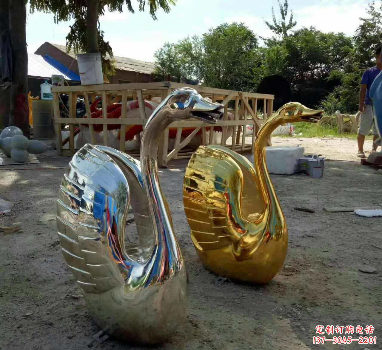 绵阳不锈钢天鹅雕塑艺术之美