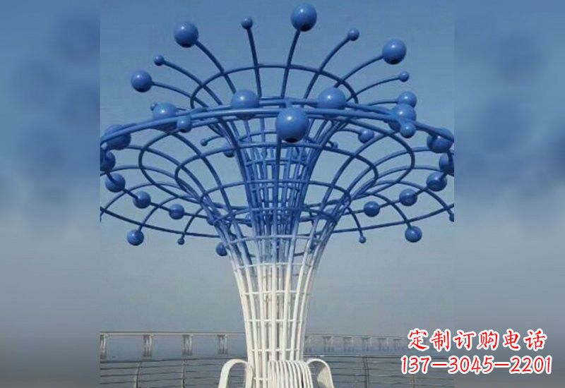 绵阳不锈钢广场上的喷泉雕塑