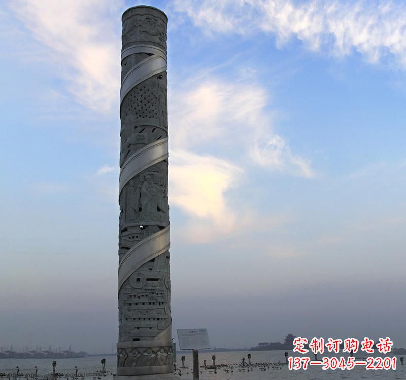 绵阳龙柱雕塑——精美的景观装置